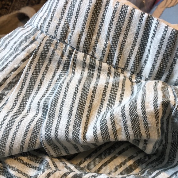 Gap wide length goucho pants striped size 10 - Picture 3 of 3